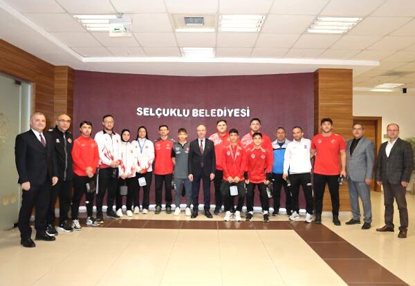MİLLİ SPORCULAR (2)